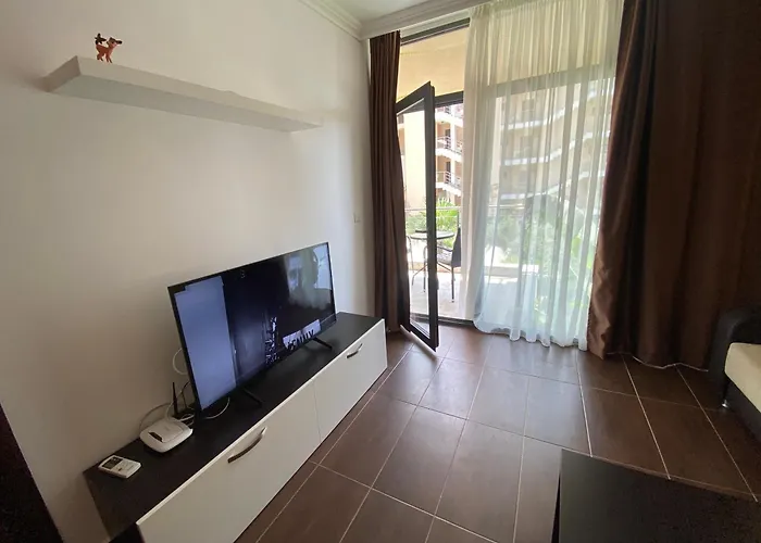 Dolche 2, Banana Tree Apartment *