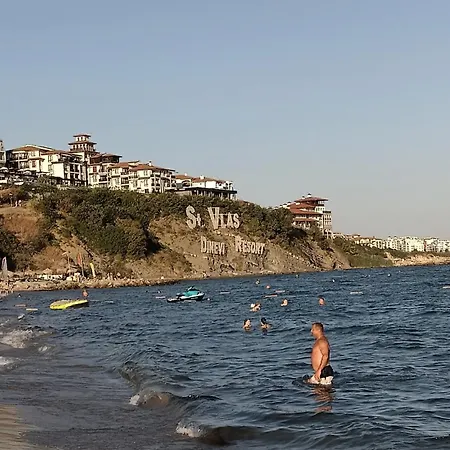 Dolche 2, Banana Tree アパート *