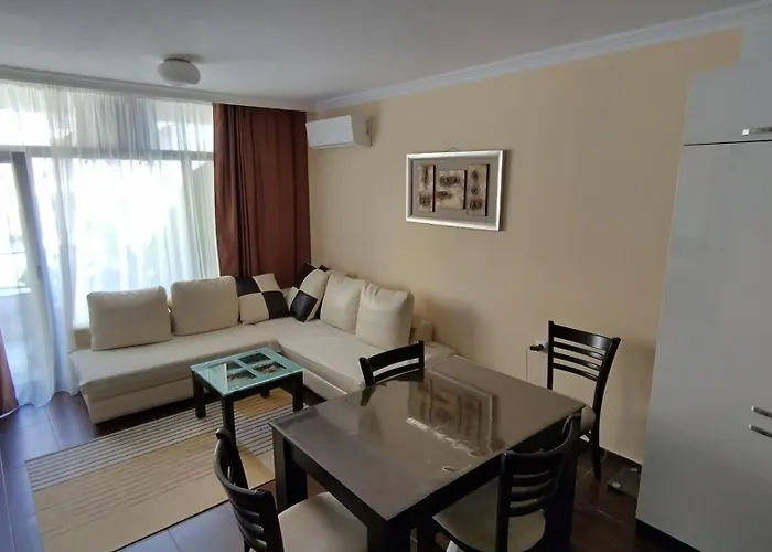 Dolche 2, Banana Tree